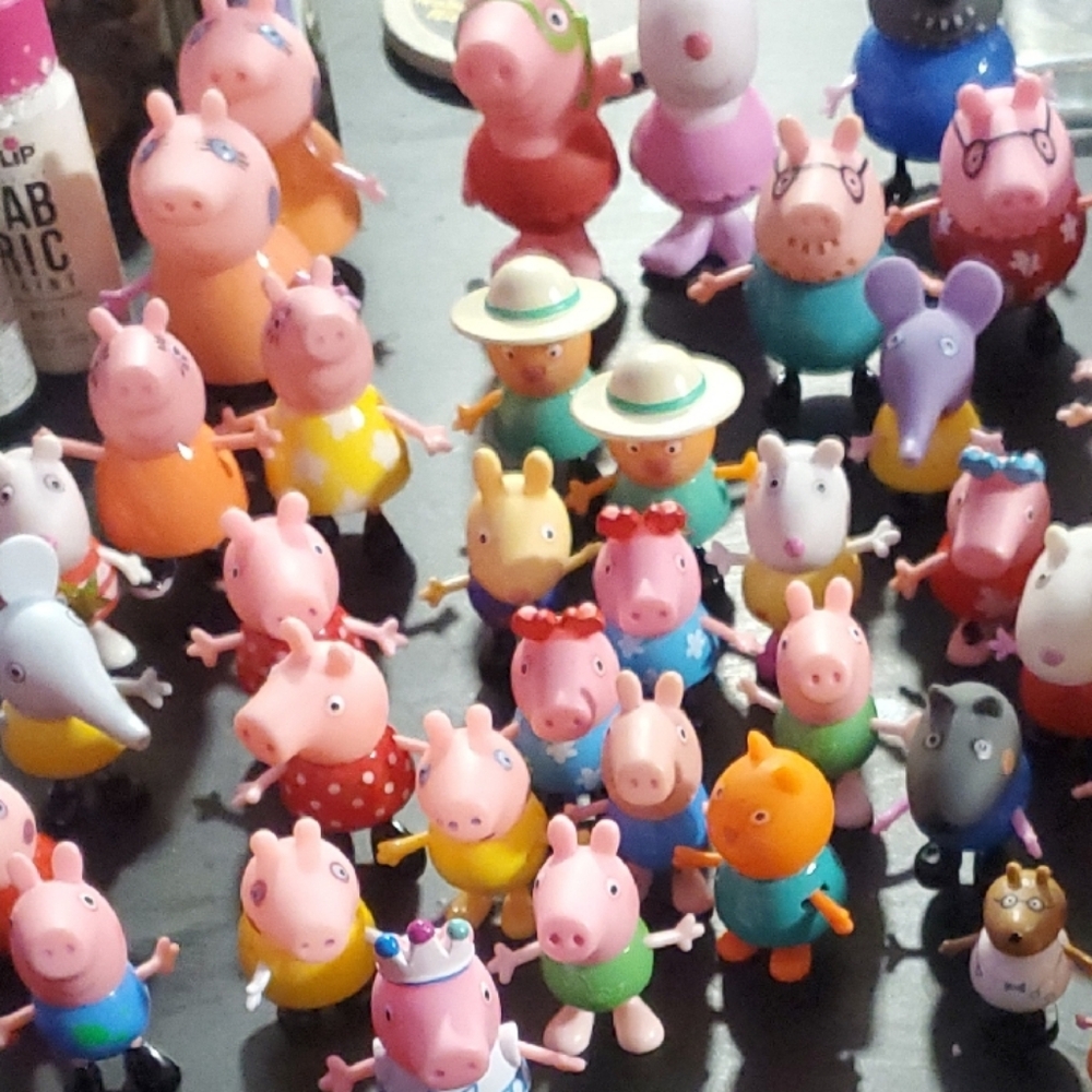 Hasbro Peppa Pig Multicolor Action Figure Collection